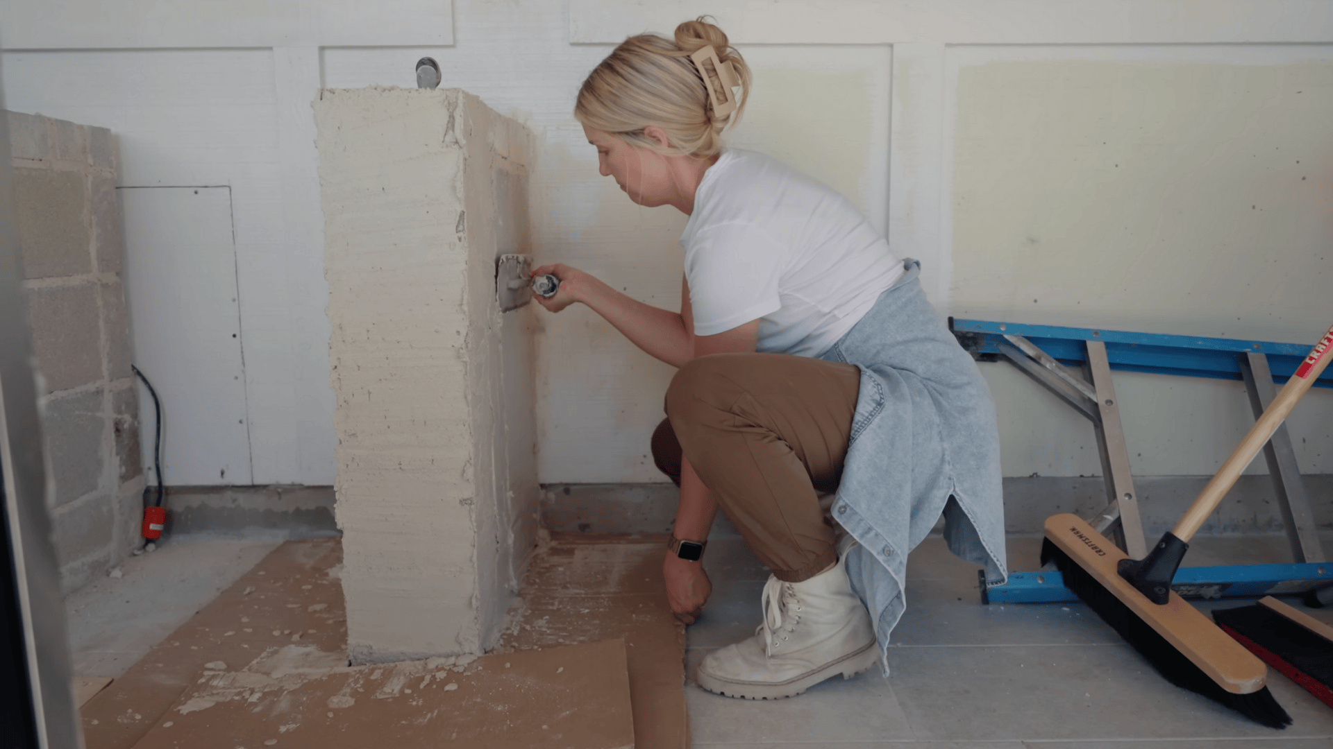 build the base with cinder blocks build an outdoor kitchen