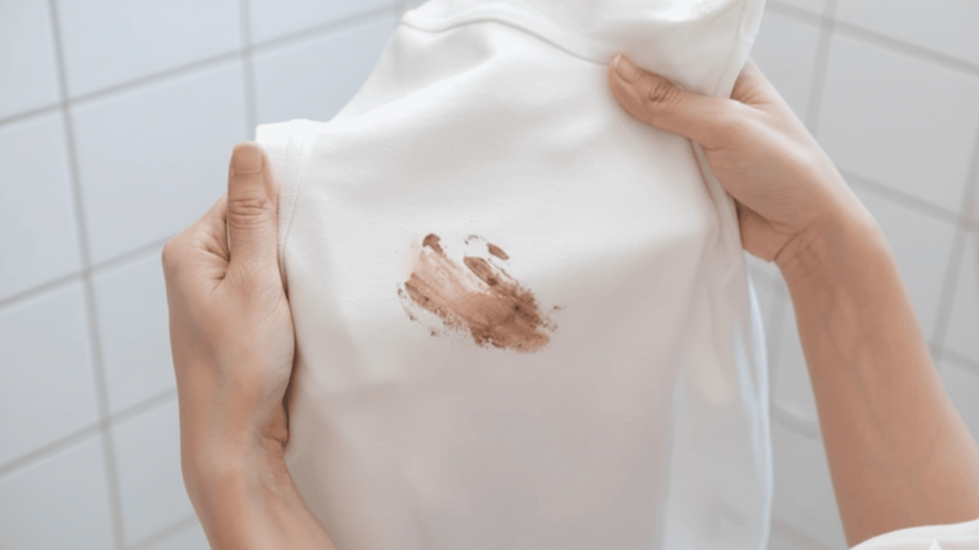 easy chocolate stain removal tips for all fabrics