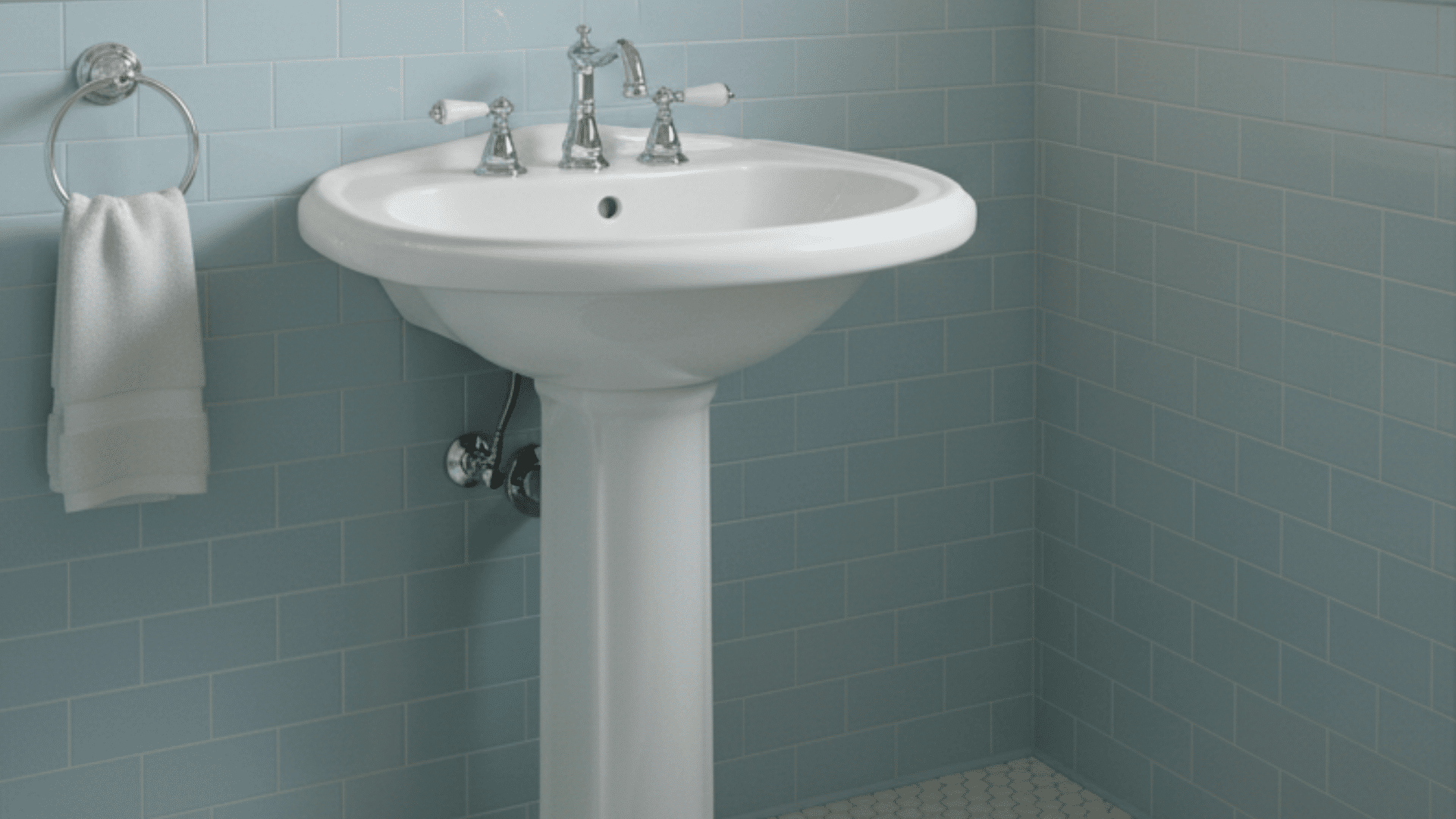 pedestal sink