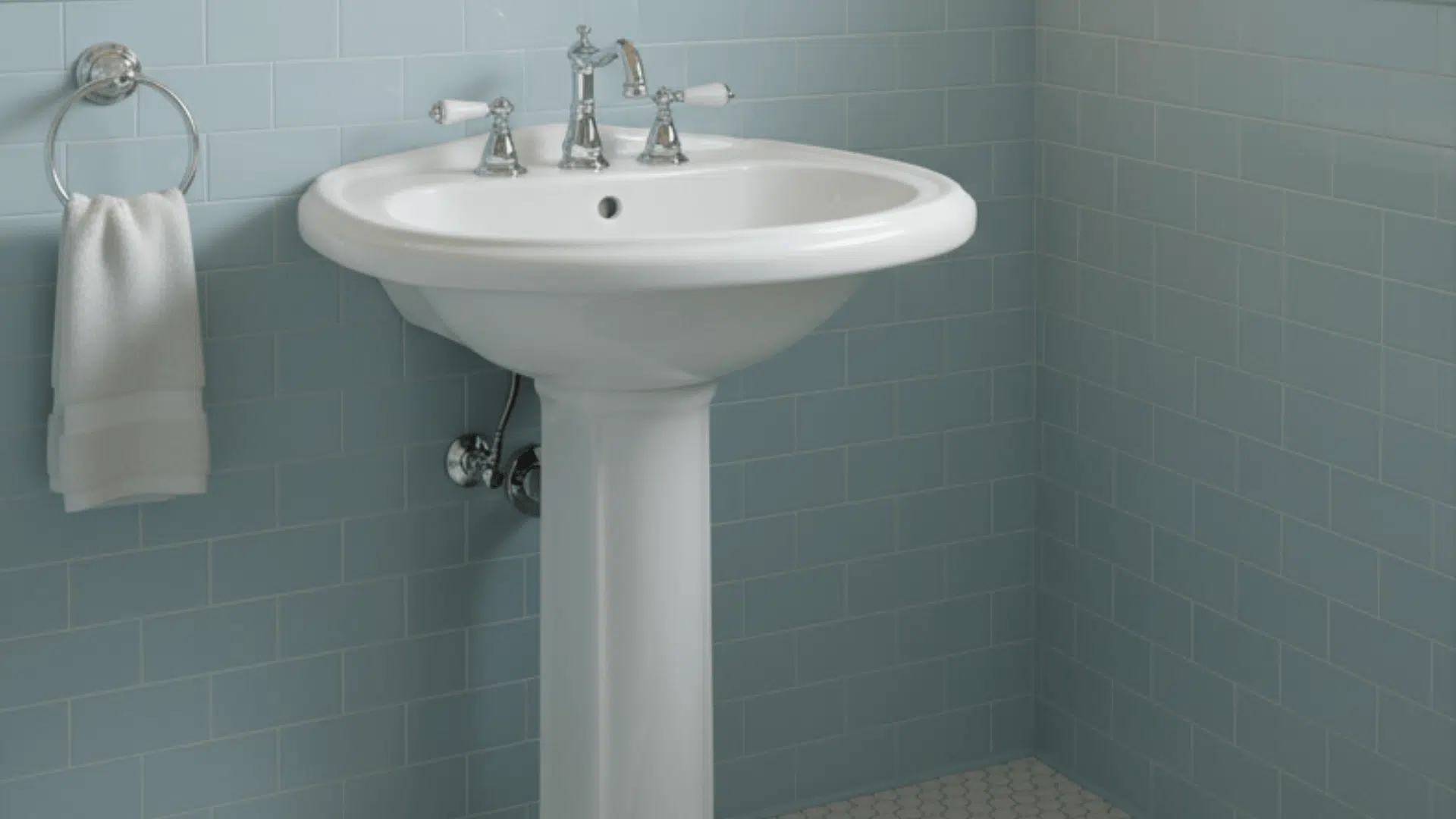 pedestal sink
