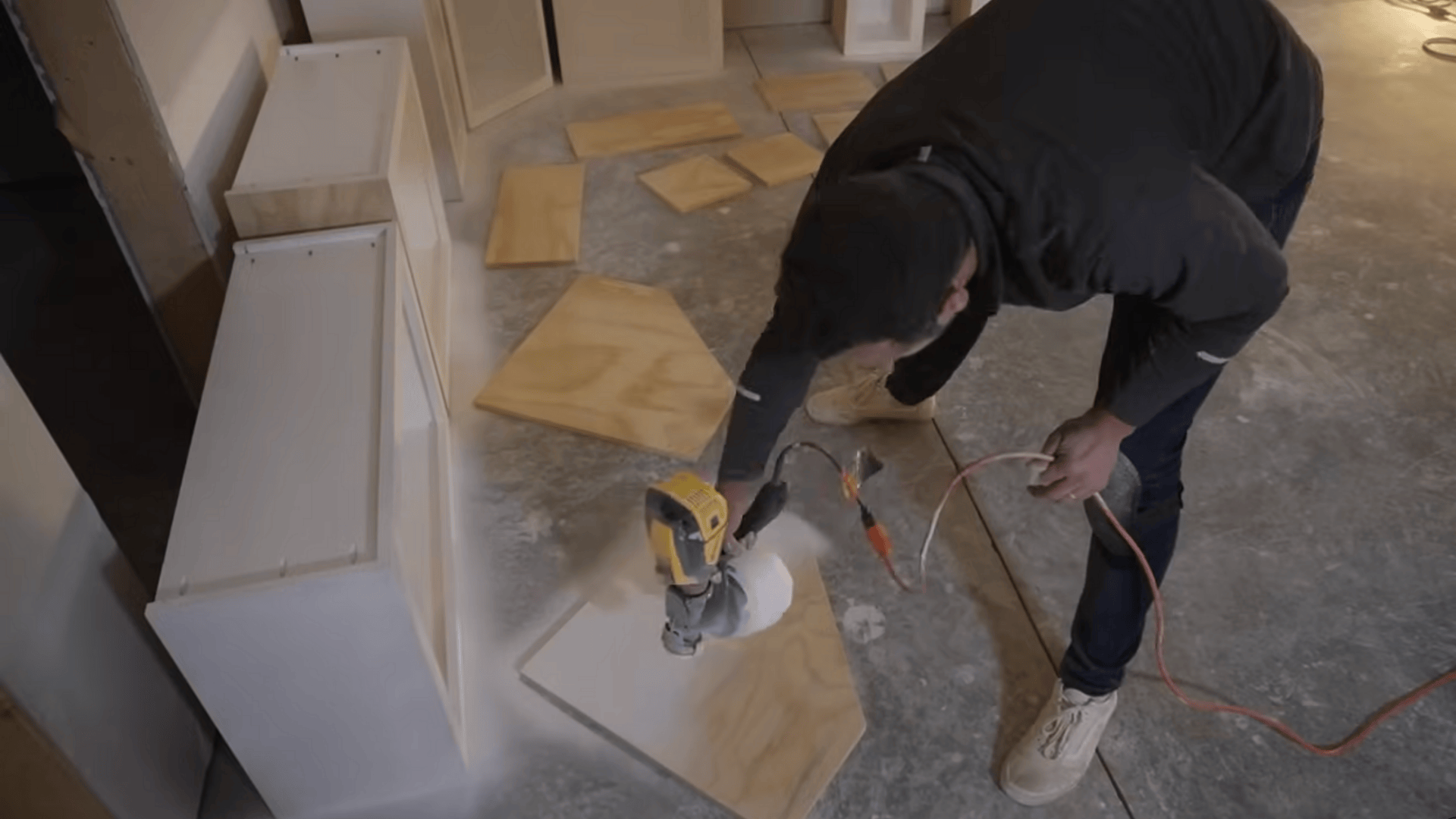 prime and paint diy kitchen cabinets