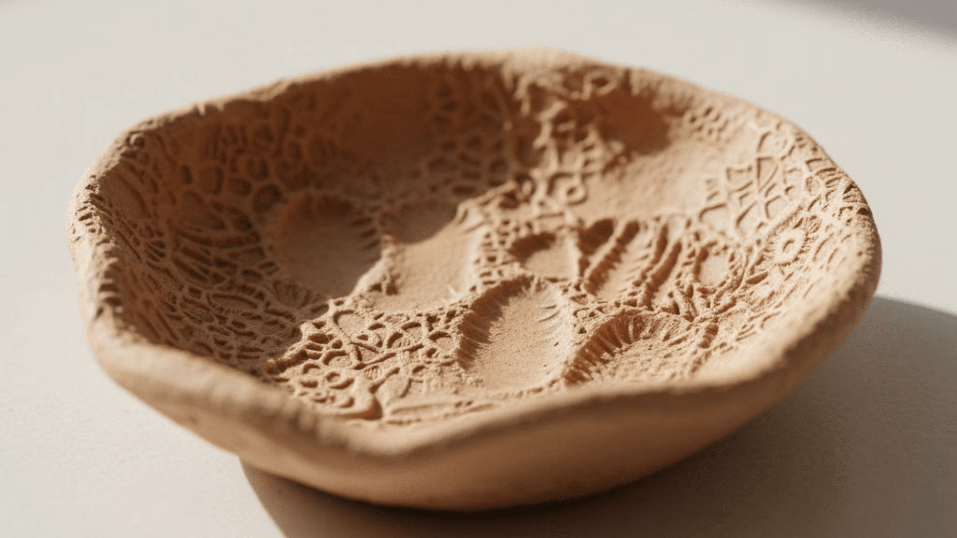 textured thumbprint dish pinch pot ideas