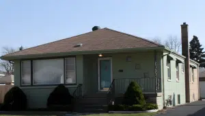 what is a hip roof simple guide for homeowners